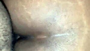 Tinder match gives sloppy blowjob on first date