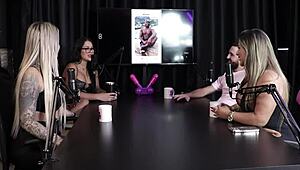 Juli Figueir� and Felipe Larrossa Play Tinder Match Game