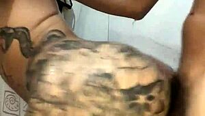 i fuck this morena with big ass in the bathroom, licking her pussy and cumming on her face.