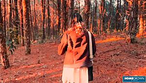 Scarlett Taylor and Stephan Rogers can't resist FUCKING outdoors