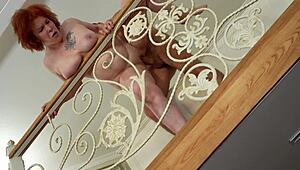 丰满红发熟女秘密骚情大爆发