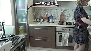 Blonde MILF fingers hairy pussy on webcam, making lover cum