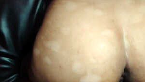 I took my sister-in-law to the club and ended up shoving my big cock into the whore