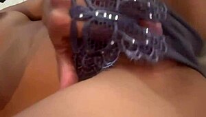 罗斯墨西哥妹新情趣内衣自慰超爽