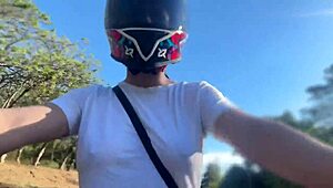 i picked up a didi client without bra and he noticed my big tits