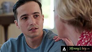 Dee Williams satisfies her hormonal stepson