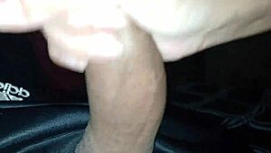 How delicious my boyfriend's release looks when I stroke him