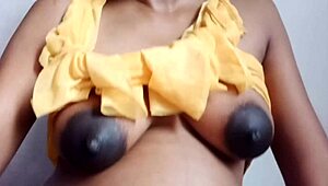 Intense Indian Pregnant Step Mom Shows Amazing Boobs in Softcore Solo