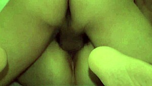 中国妹在家被猛干内射高潮