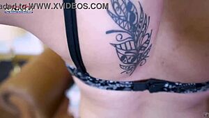 Brunette hottie Jae Scott gives blowjob and gets wet pussy pounded