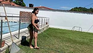 i fucked my pretty stepsister and we came together in orgasm.