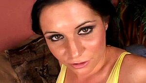 Beautiful and Cute Ass Teased in Close-Up