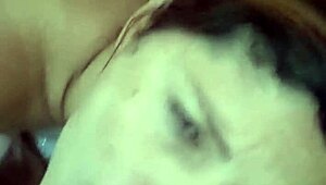 Ruiva Safada Leva Rola No Rabo Grande E Depois Gozada Na Cara No Chuveiro