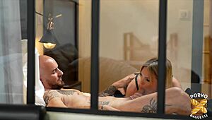 Naomi Ricci Sublime Blonde Soffre Une Belle Bite Pour Sa Premi�re