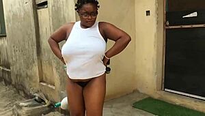 my neighbours wife finaly had the chance to have a taste of my designer dick 😏