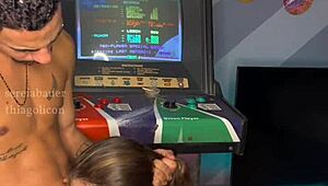 I invited my neighbor to play video game and she let me fuck her pussy