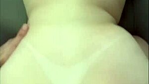 Sentando E Metendo Brinquedo Enorme Louca De Tesão E Quer Dp