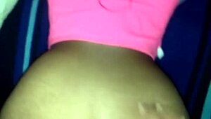 Cogiendo a mi esposa rica con pasión en el sexo