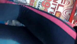 hey, vid from 20160325, hidden leggings ass in retro candid style! 📹