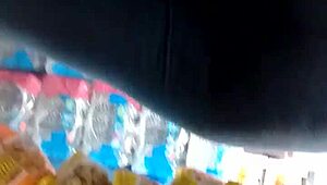 hey, vid from 20160325, hidden leggings ass in retro candid style! 📹