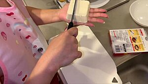 asian japanese couple can't hold back in kitchen creampie sex