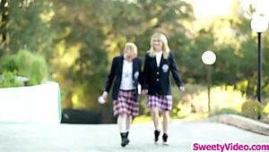 Lesbian teen licks classmate pussy in bedroom