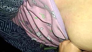 la mujer de mi tío me mando esto mientras yo estaba en el cuarto de al lado?