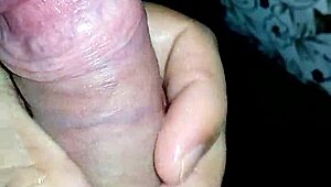 Argentinian guy jerks off in a teasing solo session