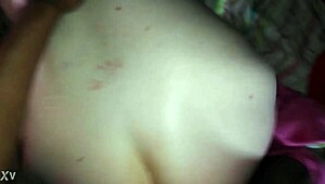 A guy enjoys a nice fuck with a Chilean prostitute casually.