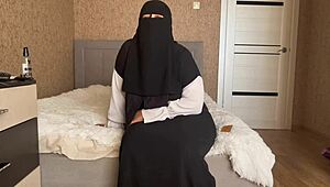 Horny Arab Khalifa Feels Intense Pleasure During Casting, Getting Creampie