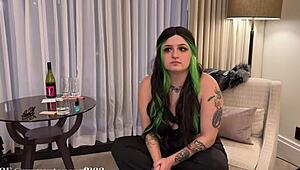 Curvy Latina Stripper Girlfriend Gives Casting Tip To Friend's Thick Cock