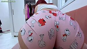 Contratei Essa Empregada Ela Ficou Pelada A Bunda Dela E Gigante