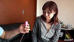 日本18+少女被陌生人骗炮