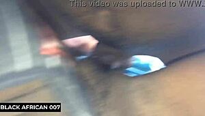 大屌干爆小紧18岁嫩穴自制视频全看