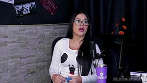 Compilados Da Marcely Mello No Swing Cast Com Tifany Rocha - Parte 2 Watch On Sheer Red