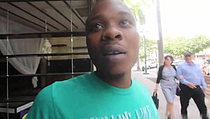 Caricature gone wrong starving artist gets fed black dick in florida