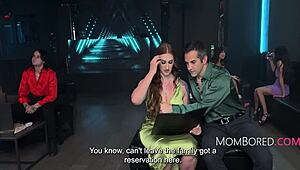 Couple shares intimate moment with stranger at restaurant unnoticed