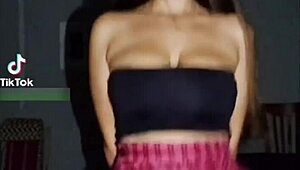 Morena with big natural tits will make you cum from pleasure