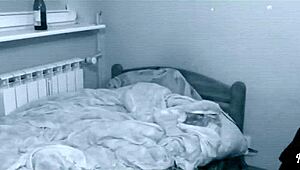 后台给继女颜射后会发生什么