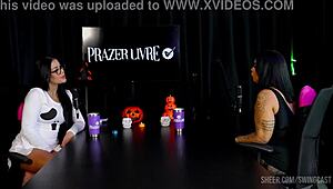 Compilados Da Marcely Mello No Swing Cast Com Tifany Rocha - Parte 2 Watch On Sheer Red