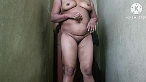 Indian wife in Hindi video