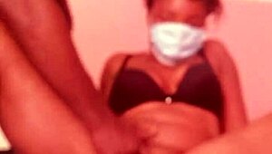 Queensandy Fingers And Toys Herself