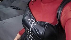 Mature woman compilation loving leather outfits