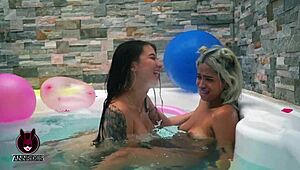 Emotional play with my friend's pussy in the jacuzzi