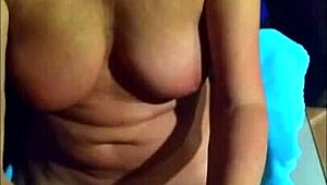 Mature hotwife candi annie craves midnight cum fix