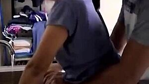 Wow, This Hot Mexican Amateur Gets Fucked While Washing Dishes!