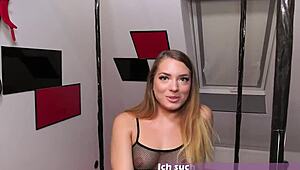 kleiner penis user trifft deutsche amateur teen 18+ ohne kondom und besamt sie