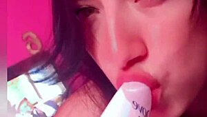 Latina babe shows her big ass and asks if you'd lick her vagina