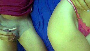 Stepsister wants me to masturbate over her big ass!