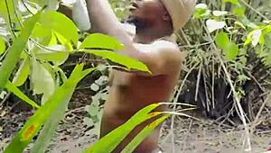 epic king of the forest with the bardie part 1 in the woods